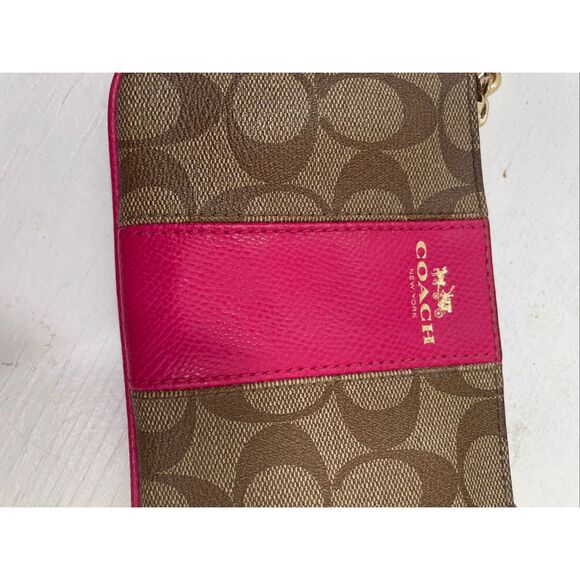 Coach Wrislet Signature Monograma Saffiano in Brown and Pink - Picture 2 of 11